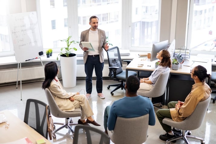 How the Certificate IV in Leadership and Management supports new team leaders