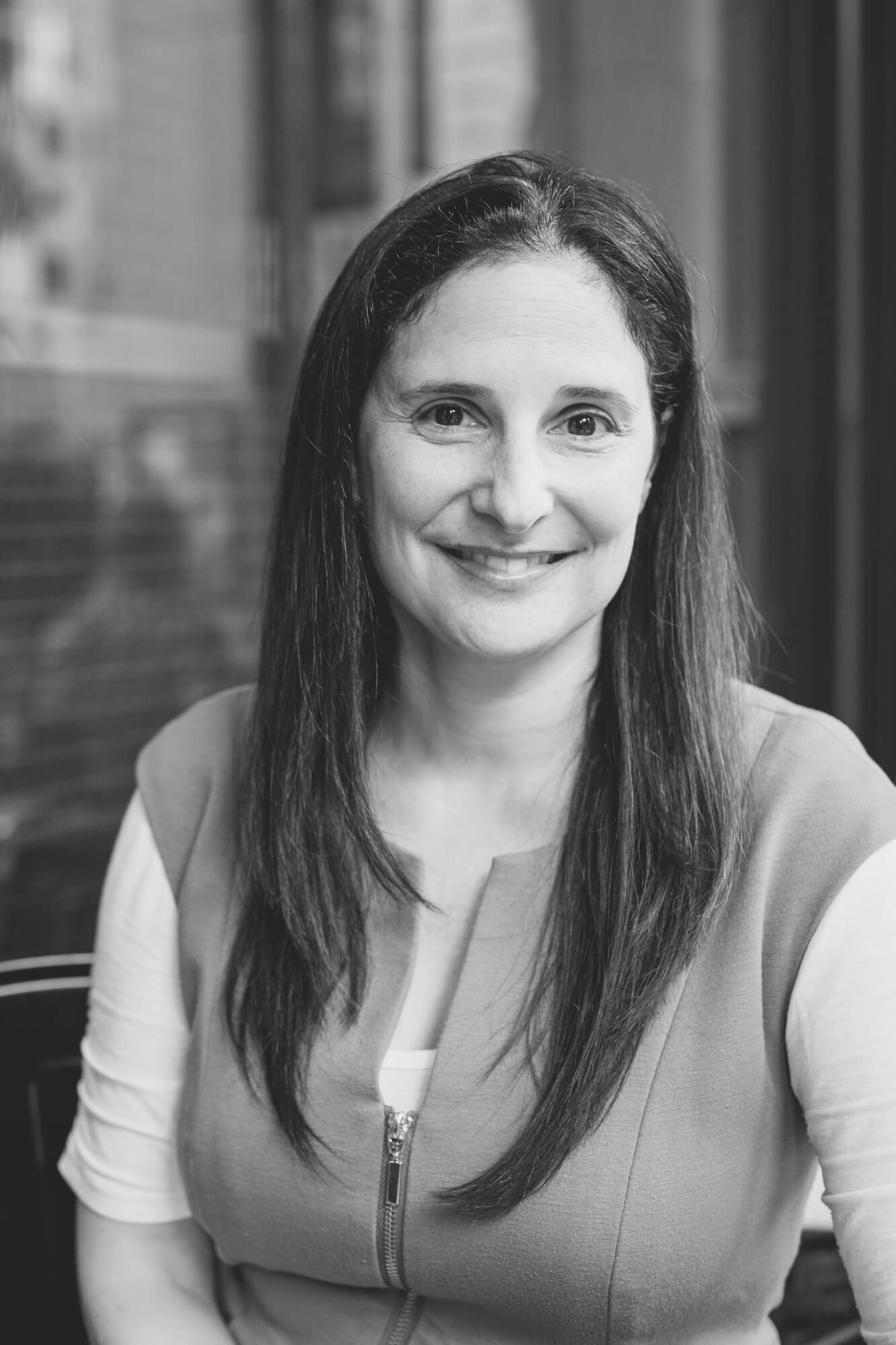 Karen-Lewitton-Vert